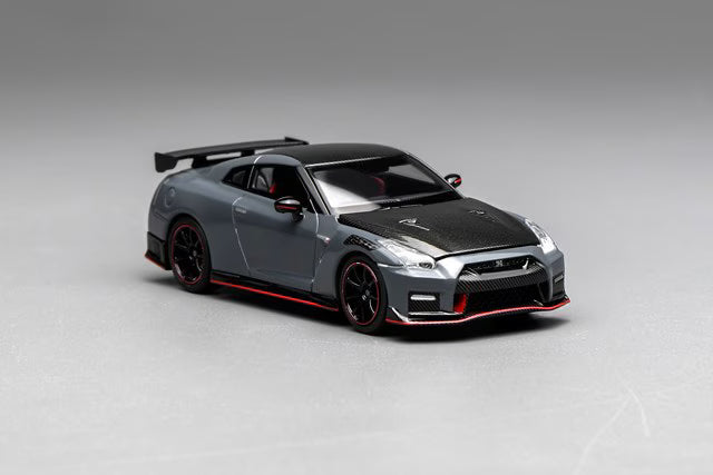 MotorHelix 1:64 Nissan GT-R NISMO (R35) Special Edition 2022 NISMO in Stealth Gray