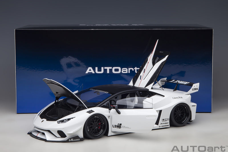 AUTOart 1:18 Lamborghini Huracan GT LBWK Silhouette Works in White