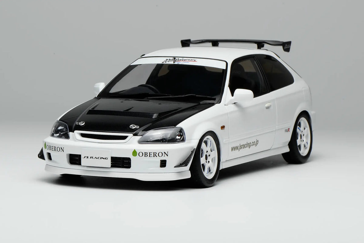 MotorHelix 1/18 Honda Civic Type-R (EK9) J's Racing in White