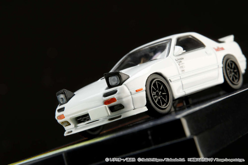 Hobby Japan 1:64 Mazda RX-7 (FC3S) Initial D VS Kyoichi Sudo with Ryosuke Takahashi Figure