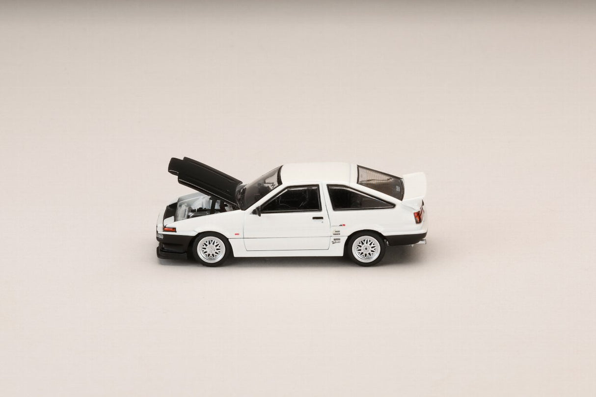 *PREORDER* Hobby Japan 1:64 Toyota Sprinter TRUENO GT APEX (AE86) DK Tsuchiya Street Tuning 1998
