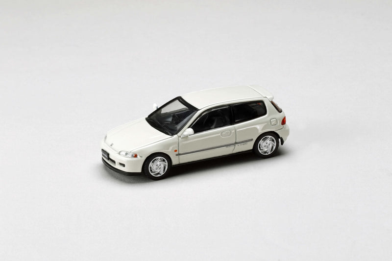 Hobby Japan 1:64 Honda Civic SiR-II (EG6) in Frost White