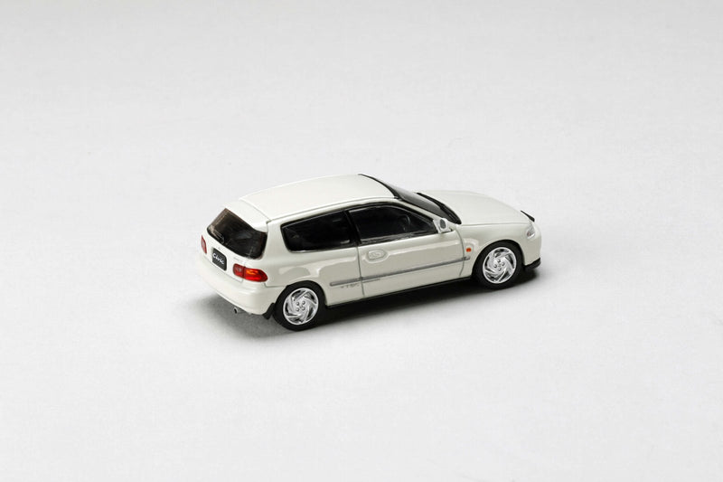 Hobby Japan 1:64 Honda Civic SiR-II (EG6) in Frost White