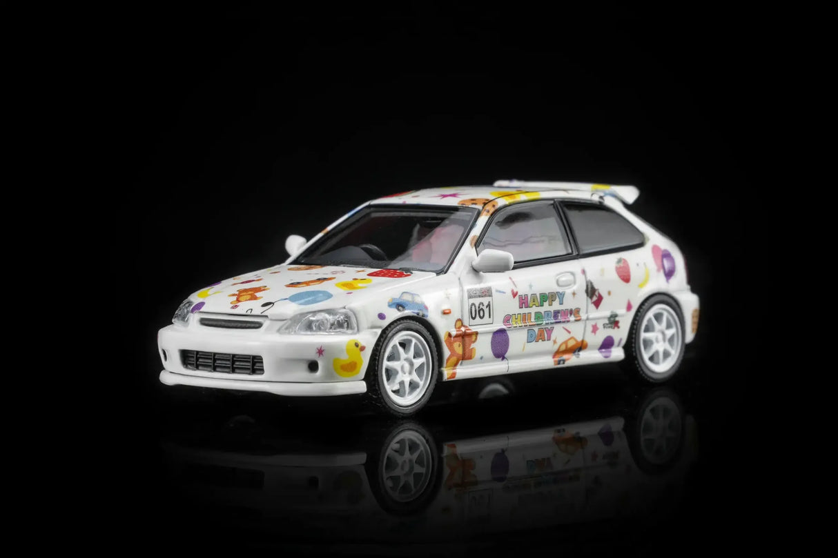 MotorHelix 1:64 Honda Civic Type-R (EK9) Children's Day Edition