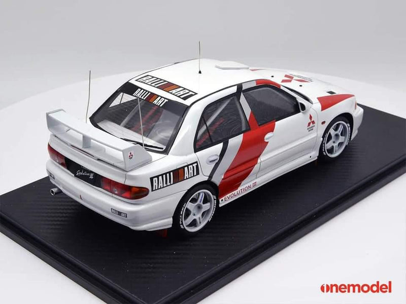 One Model 1:18 Mitsubishi Lancer EVO III WRC Racing Version 2