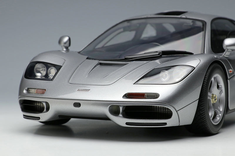 Make Up Co., Ltd / Eidolon 1:18 McLaren F1 Road Car 1994 in Magnesium Silver