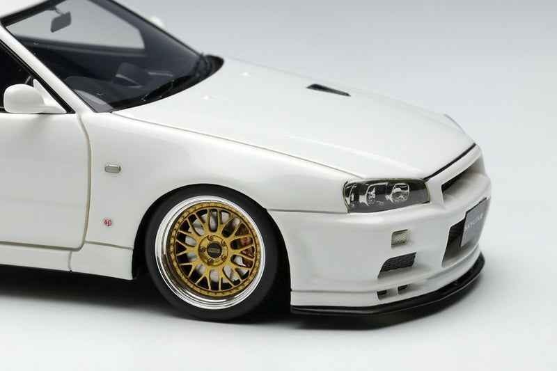 *PREORDER* Make Up Co., Ltd / Eidolon 1:43 Nissan Skyline GT-R (BNR34) V-spec II 2000 (BBS LM Wheel) in White