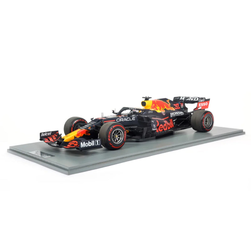 Spark Model 1:12 Red Bull Racing Honda RB16B No.33 Red Bull Racing - Winner Abu Dhabi GP 2021 - World Champion - Max Verstappen