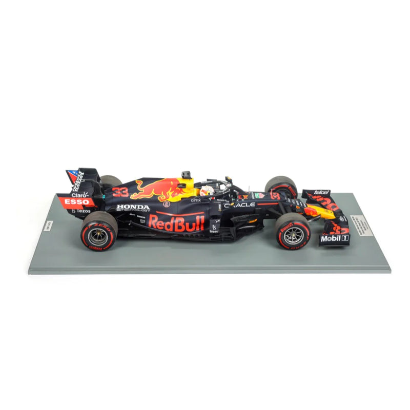 Spark Model 1:12 Red Bull Racing Honda RB16B No.33 Red Bull Racing - Winner Abu Dhabi GP 2021 - World Champion - Max Verstappen