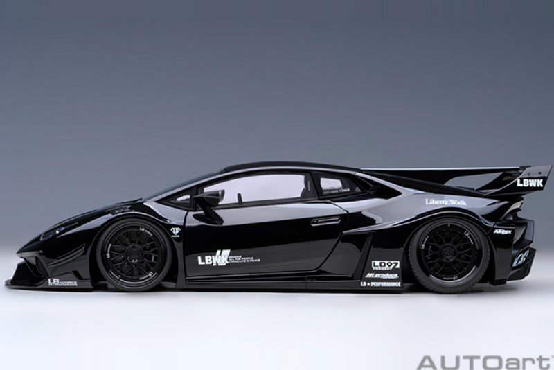 AUTOart 1:18 Lamborghini Huracan GT LBWK Silhouette Works in Black