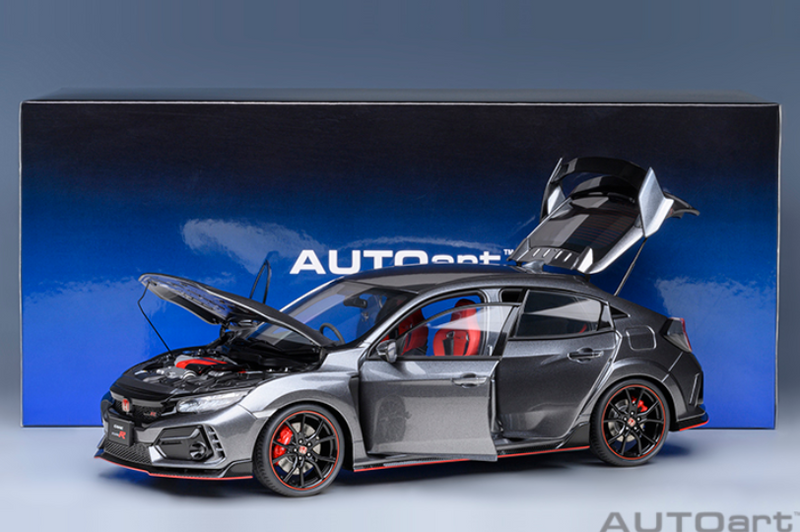 AUTOart 1:18 Honda Civic Type-R (FK8) in Polished Metal Metallic