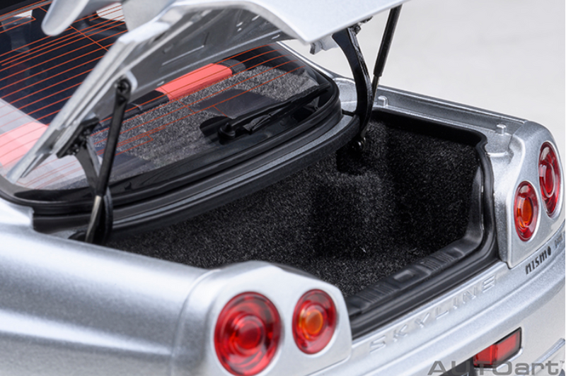 AUTOart 1:18 Nissan Skyline GT-R (R34) NISMO Z-Tune in Silver