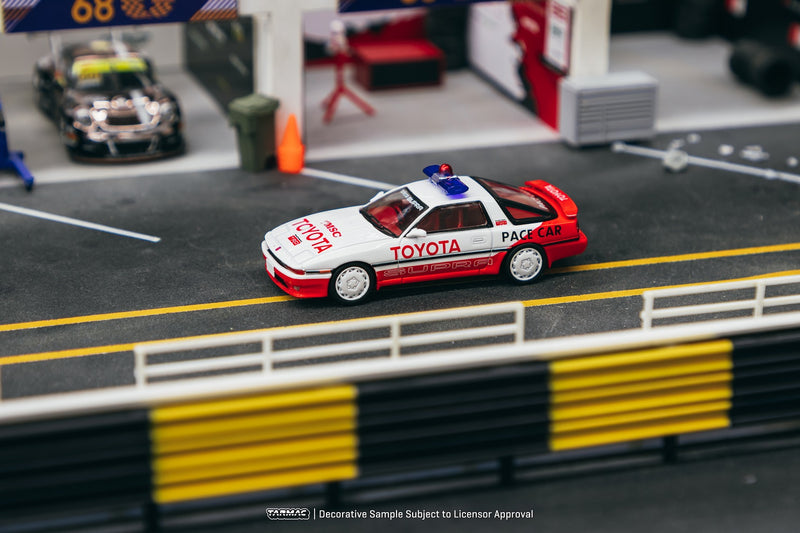 Tarmac Works 1:64 Toyota Supra (A70) Pace Car