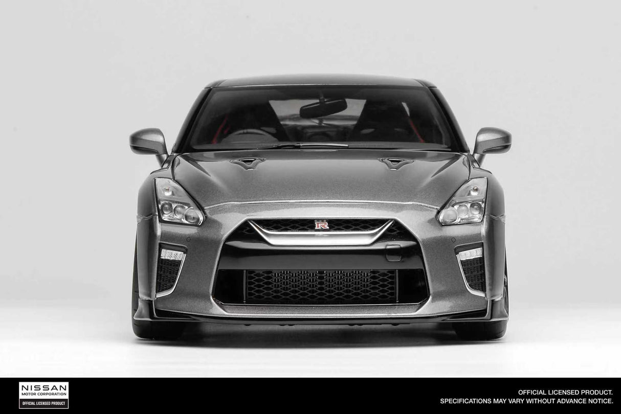 MotorHelix 1:18 Nissan Skyline GT-R Customized Version in Metallic Gray