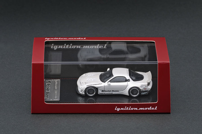 Ignition Model 1:64 Mazda RX-7 FD3S Rocket Bunny in White