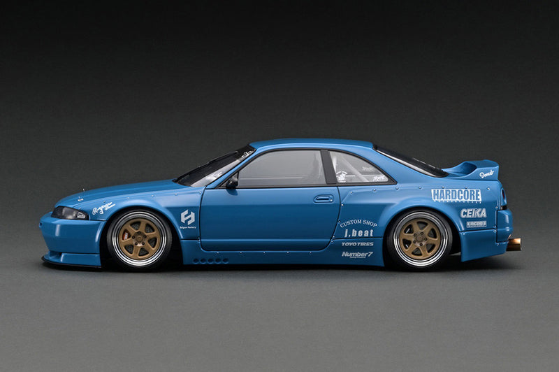 Ignition Model 1:18 Nissan Skyline GT-R (BCNR33) PANDEM in Blue with Skate Board