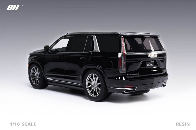 MOTORHELIX 1:18 Cadillac Escalade 2022 in Gloss Black