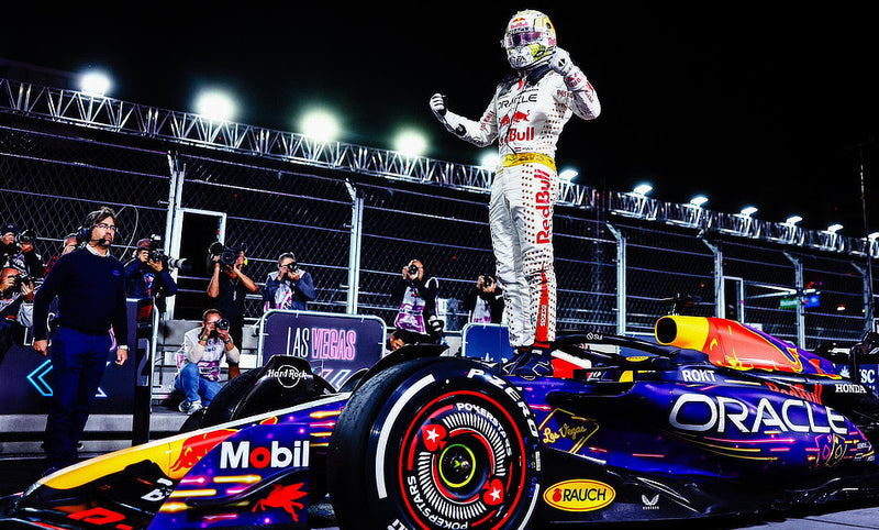 *PREORDER* Spark Models 1:18 Oracle Red Bull Racing RB19 No.1 Winner Las Vegas GP 2023 Max Verstappen