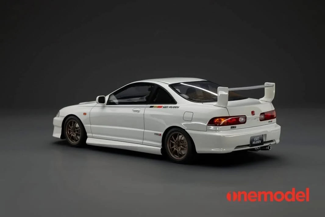 *PREORDER* One Model 1:18 Honda Integra Type-R DC2 Mugen Resin in White