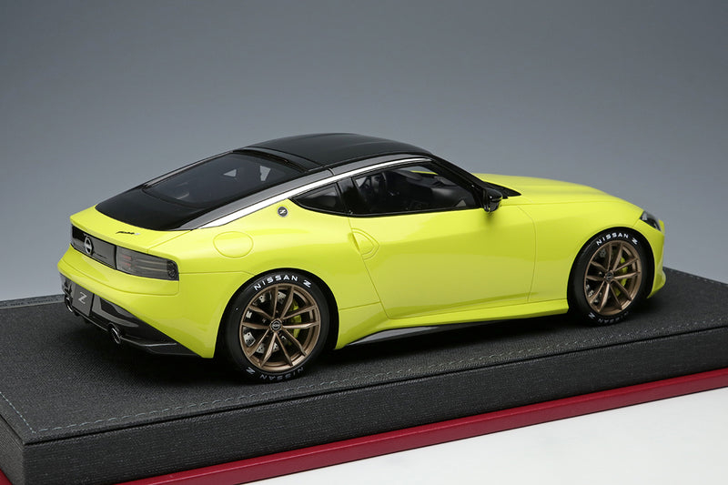 Make Up Co., Ltd / IDEA 1:18 Nissan Fairlady Z Prototype 2020 in Ikazuchi Yellow