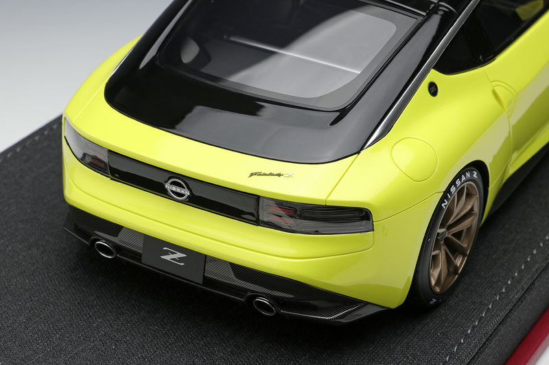 Make Up Co., Ltd / IDEA 1:18 Nissan Fairlady Z Prototype 2020 in Ikazuchi Yellow