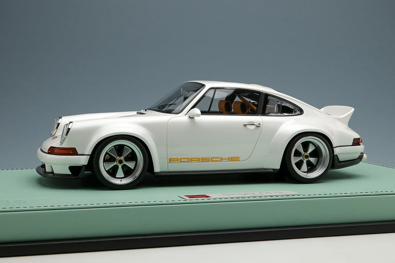 EIDOLON 1:18 Porsche 911 (964) Singer DLS 2018 in Pearl White