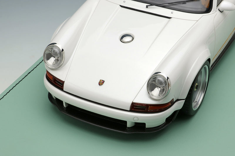 EIDOLON 1:18 Porsche 911 (964) Singer DLS 2018 in Pearl White