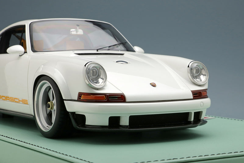 EIDOLON 1:18 Porsche 911 (964) Singer DLS 2018 in Pearl White