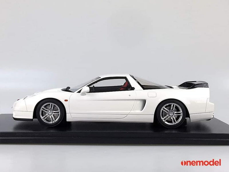 One Model 1:18 Honda NSX-R (NA2) Keiichi Tsuchiya Edition Spec in Pearl White