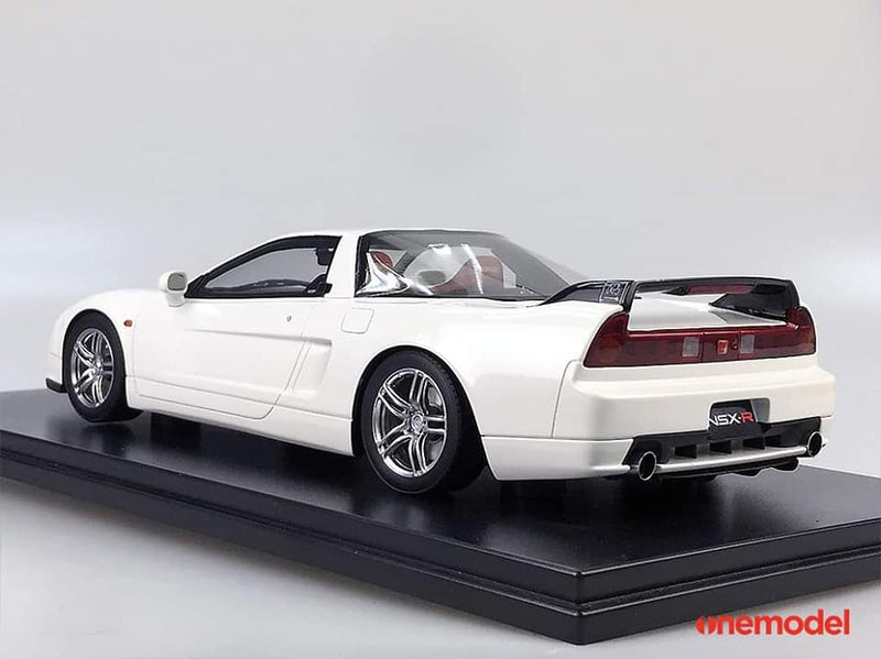 One Model 1:18 Honda NSX-R (NA2) Keiichi Tsuchiya Edition Spec in Pearl White