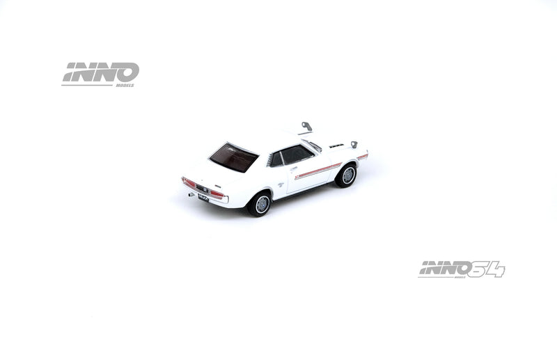 INNO64 1:64 Toyota Celica 1600GT (TA22) in White