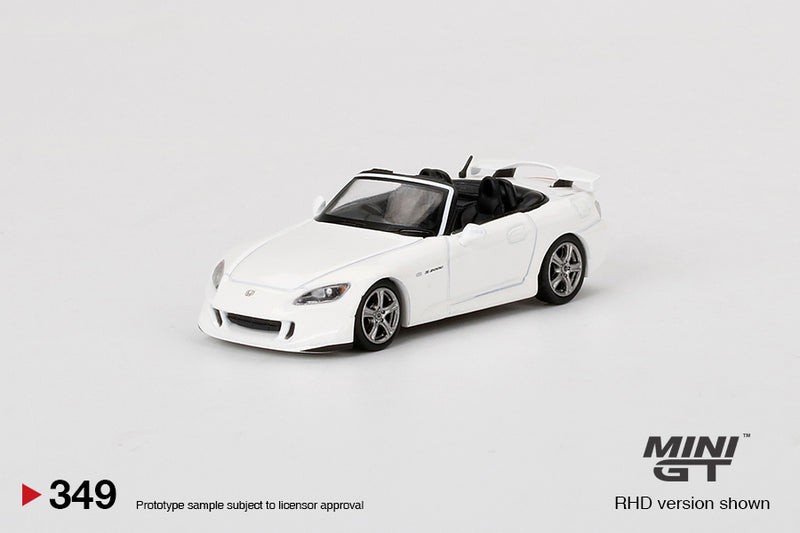 MINIGT 1:64 Honda S2000 (AP2) Type S in Grand Prix White