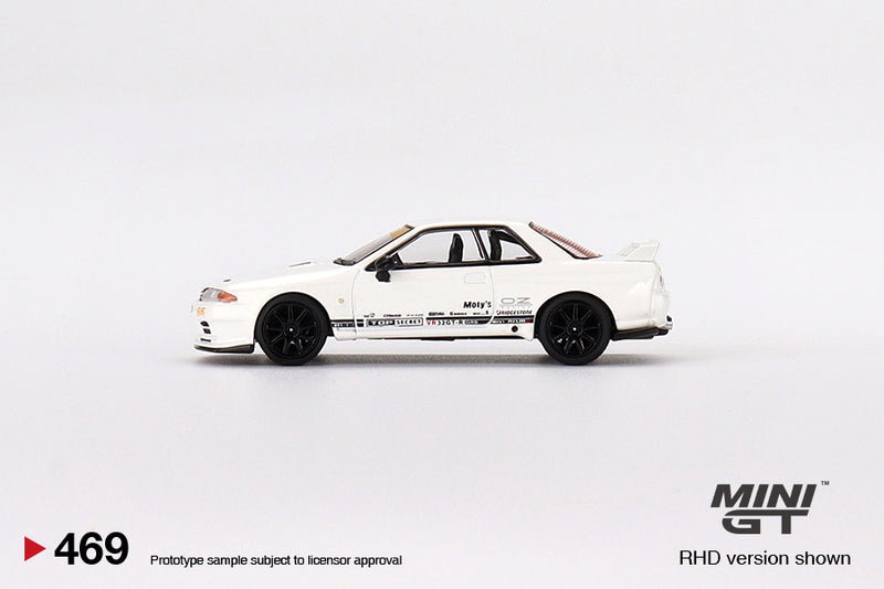 MINIGT 1:64 Nissan Skyline GT-R Top-Secret VR32 in White