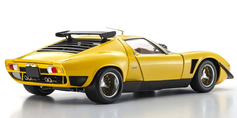 Kyosho 1:18 Lamborghini Miura SV in Yellow with Gold Accents