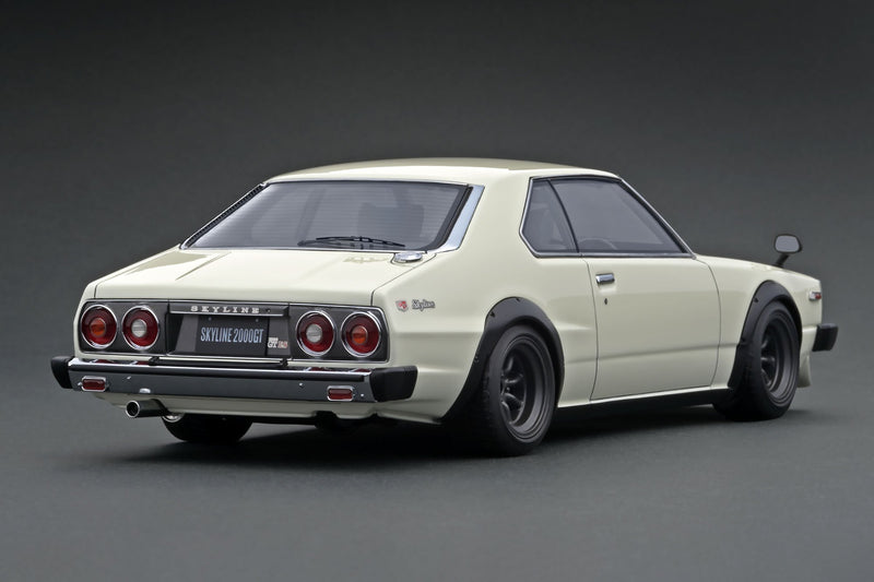 Ignition Model 1:18 Nissan Skyline 2000GT-ES (C210) White