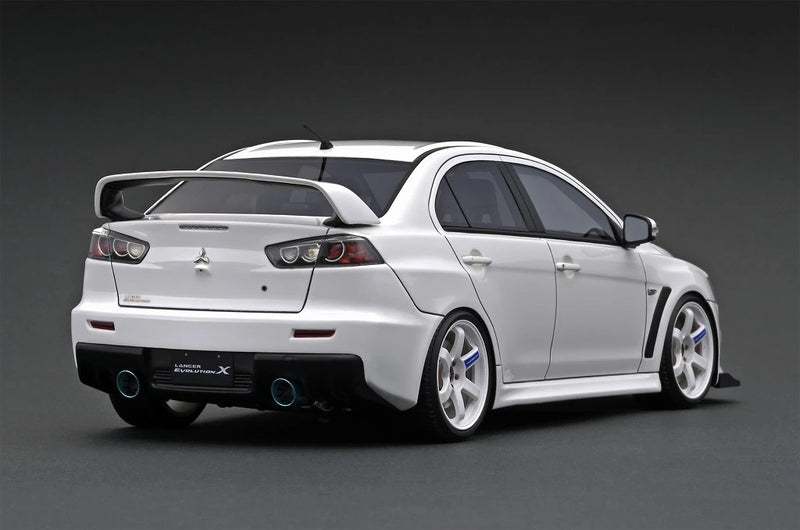 Ignition Model 1:18 Mitsubishi Lancer Evolution X (CZ4A) White