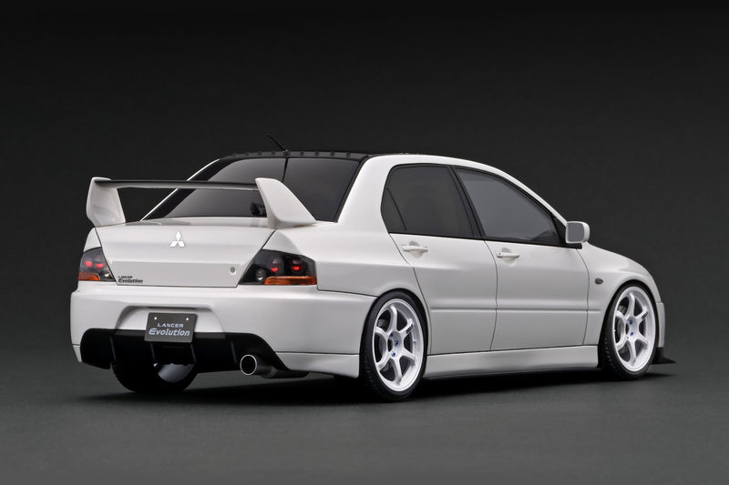 Ignition Model 1:18 Mitsubishi Lancer Evolution IX (CT9A) in White