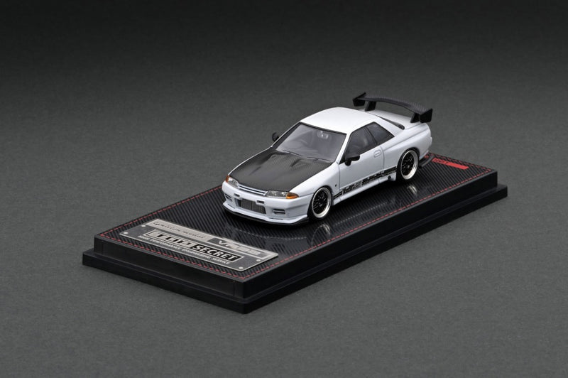 Ignition Model 1:64 Nissan Skyline Top Secret GT-R (VR32) in Matte White Pearl