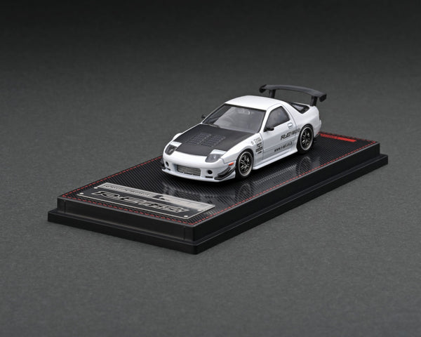 Ignition Model 1:64 Mazda RX-7 (FC3S) RE Amemiya in Matte Pearl White