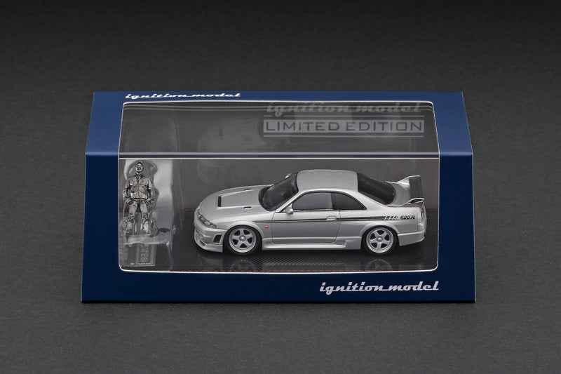 Ignition Model 1:64 Nissan Skyline GT-R (R33) 400R with Figure