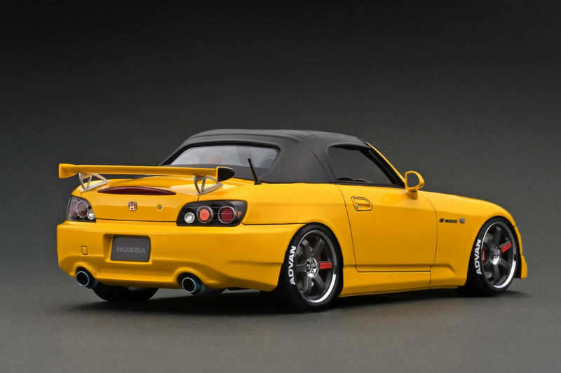 Ignition Model 1:18 Honda S2000 (AP2) in Yellow