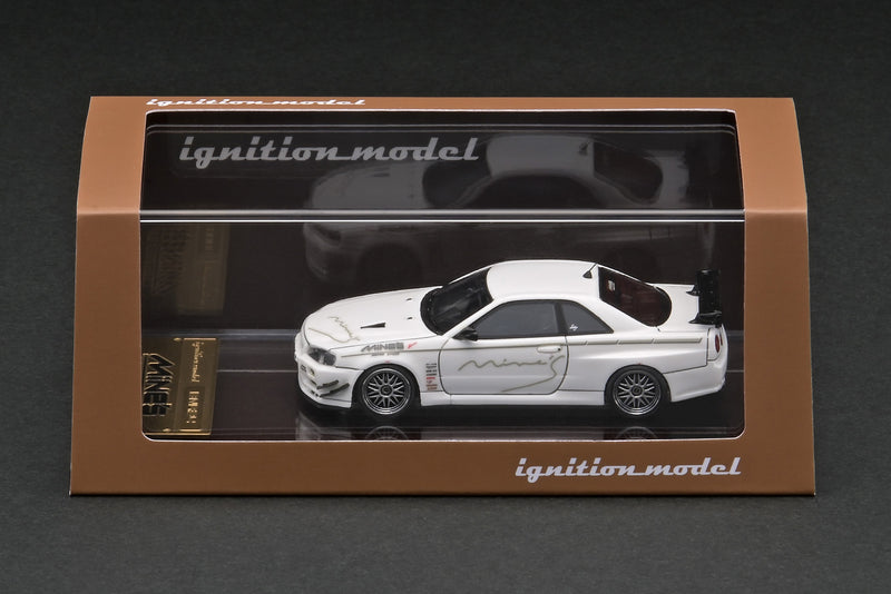 Ignition Model 1:64 Nissan Skyline GT-R (R34) Mine's in White