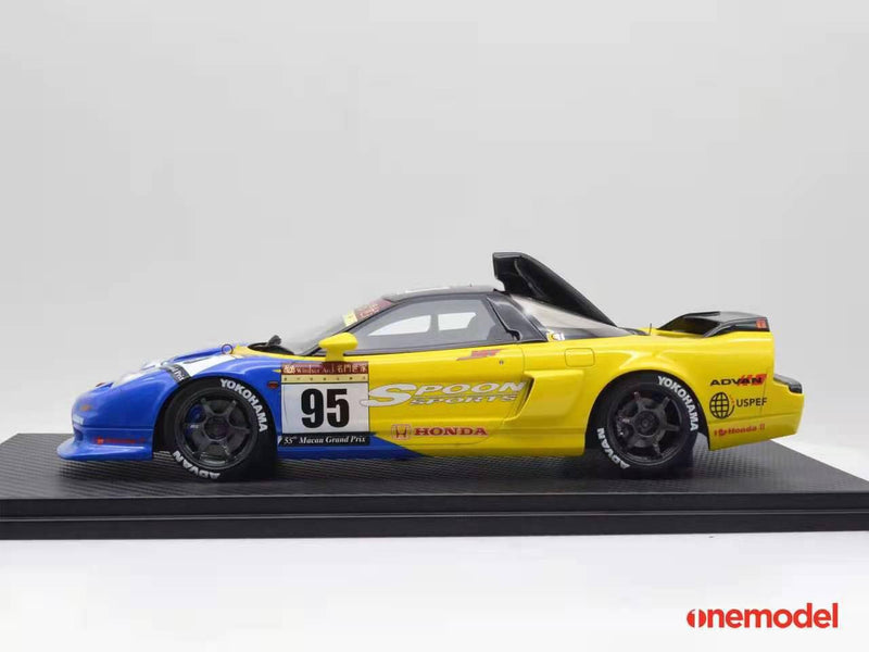 One Model 1:18 Honda NSX-R GT Spoon Sports Macau GP