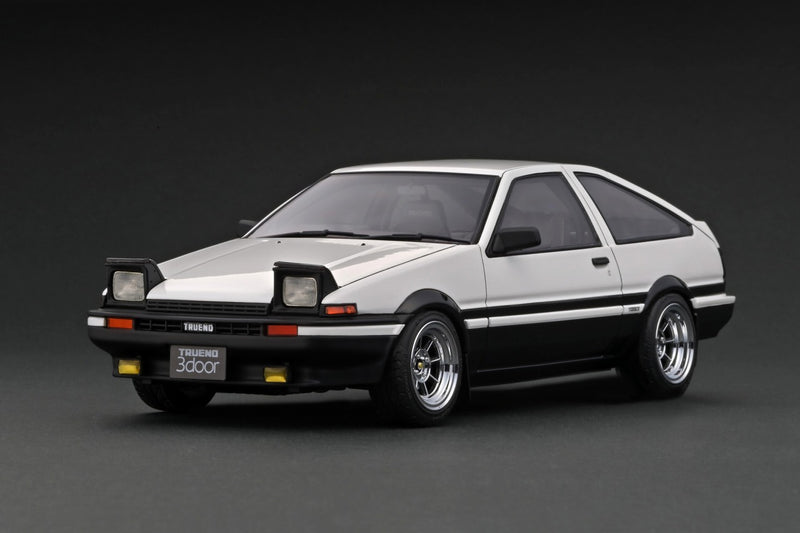 Ignition Model 1:18 Toyota Sprinter Trueno 3Dr GT Apex (AE86) in White & Black