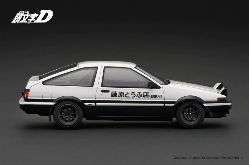 Ignition Model 1:18 INITIAL D Toyota Sprinter Trueno 3Dr GT Apex (AE86) in White & Black