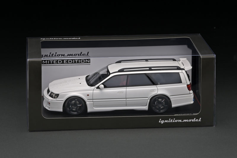 Ignition Model 1:18 Nissan Stagea 260RS (WGNC34) in White with RB26 Engine Display