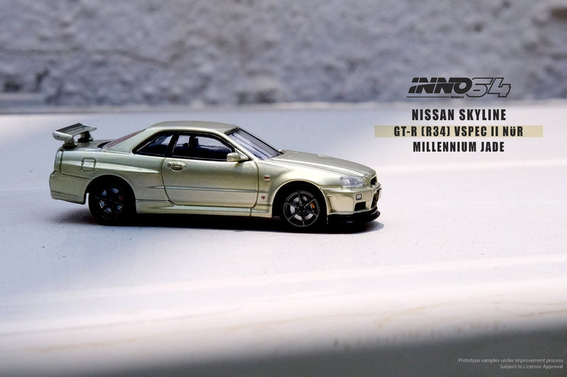 INNO64 1:64 Nissan Skyline GT-R (R34) V-Spec II Nür in Millennium Jade