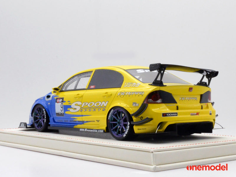 One Model 1:18 Honda Civic Type-R FD2 Spoon Sports Center Drive