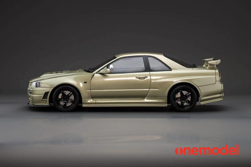 One Model 1:18 Nissan Skyline R34 Z-Tune in Millennium Jade