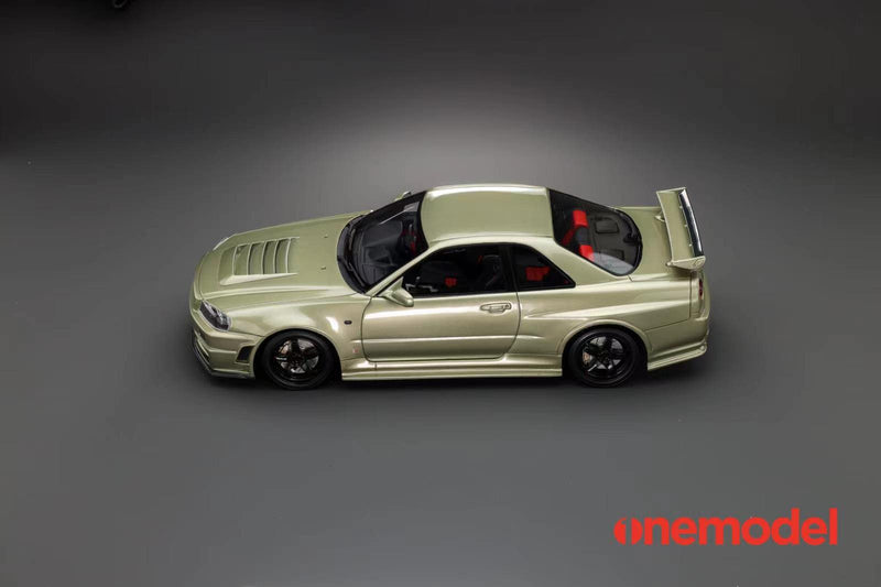 One Model 1:18 Nissan Skyline R34 Z-Tune in Millennium Jade